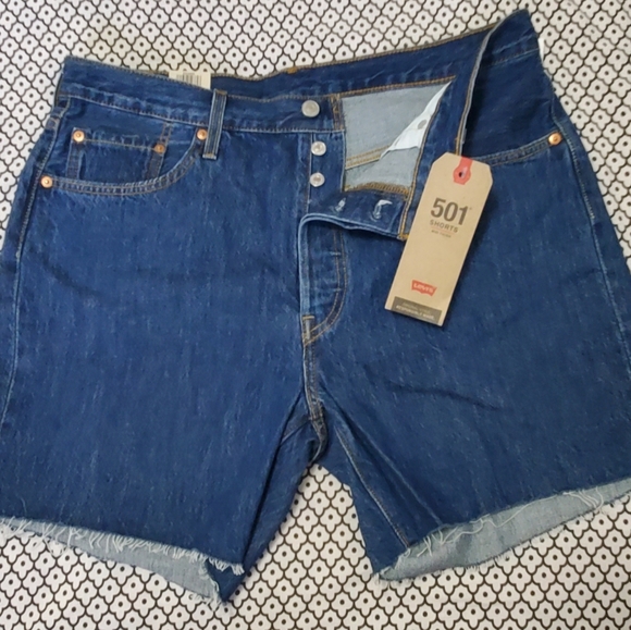 Levis 501 shorts - Picture 2 of 5